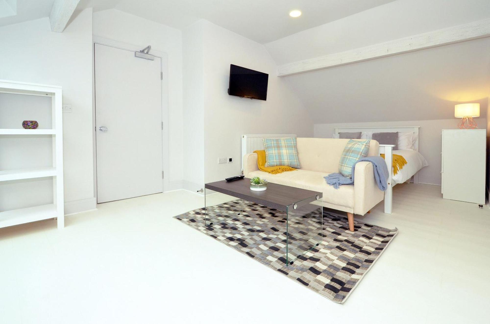 Townhouse Plus @ London Road Stoke מראה חיצוני תמונה