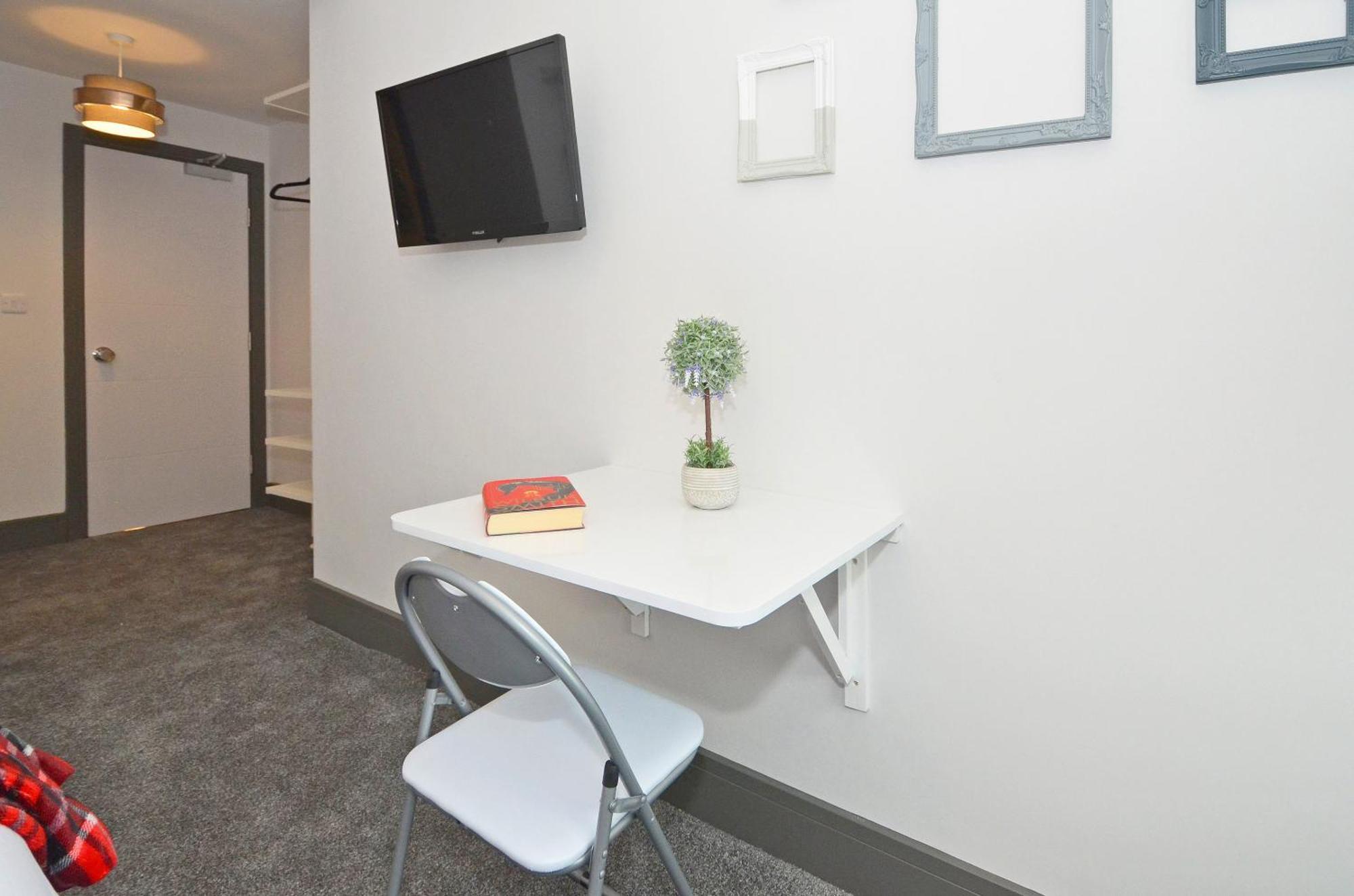 Townhouse Plus @ London Road Stoke מראה חיצוני תמונה